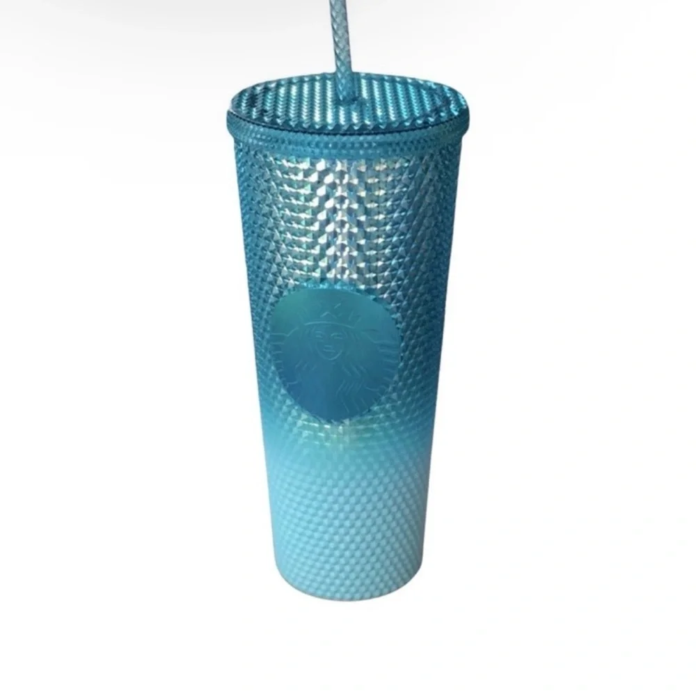 NWOT Starbucks Blue Ombre Studded Tumbler 24OZ